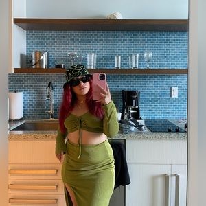 green two piece set